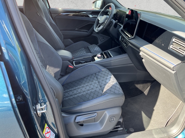 Tiguan 1.5e TSI DSG R-LineAHK, Navi, IQ.Light,St