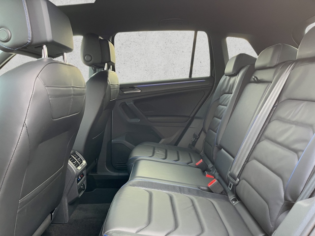 Tiguan 2.0 TSI R DSG 4M., Perform. Abgas, Navi,