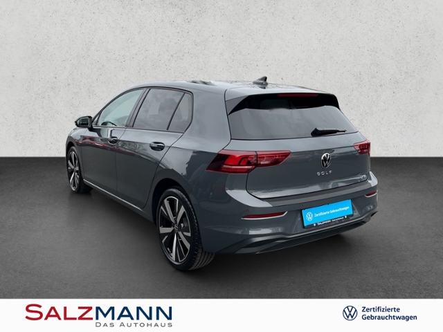 Golf VIII 1.5 eTSI DSG Navi, AHK, Dach, Sthzg, K