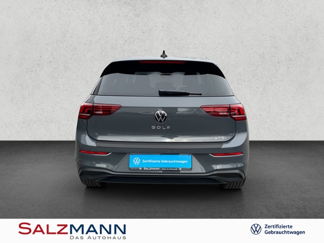 Golf VIII 1.5 eTSI DSG Navi, AHK, Dach, Sthzg, K